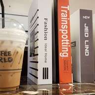 เมนูของร้าน Coffee World  centralwOrld