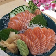 เมนูของร้าน อิสานอินดี้ ซูชิย่างไฟ