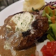 เมนูของร้าน เชฟสมพงษ์