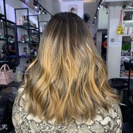 Club H Salon