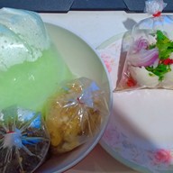 ข้าวต้มใบเตย ตลาดใหม่นาเกลือ