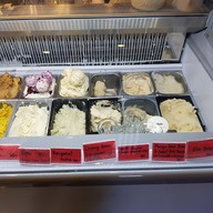 เมนู JingJing Ice-cream Bar and Cafe