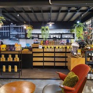 บรรยากาศ Africano Coffee  The Crystal PTT