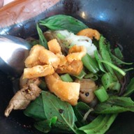 เมนูของร้าน ก๋วยเตี๋ยวเรือ ป.ประทีป ตลาดปัฐวิกรณ์ Boat Noodles Por Prathep Pattawikorn Market