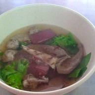 ข้าวหมูแดงนครปฐม ( นาเกลือ )