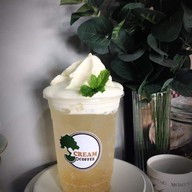 Cream Cafe’ (น้องครีมคาร์แคร์)