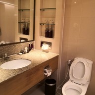 โรงแรมอวานี่เอเทรี่ยมบางกอก