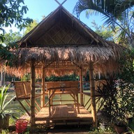 บ้านฮิมโต้ง