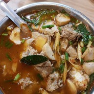 ตำแซ่บสุด Limelight ภูเก็ต