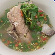 เมนูของร้าน เจ๊ษร เล้งแซ่บ