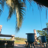 บ้านฮิมโต้ง