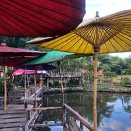 บ้านฮิมโต้ง