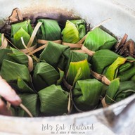 ขนมจีนท่าแพ 100 ปี