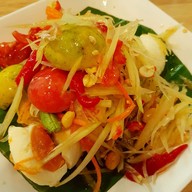 ตำแซ่บสุด Limelight ภูเก็ต