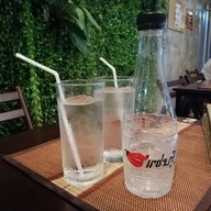 เมนูของร้าน แซ่บซี่ by อุดร วัน อุดมสุข