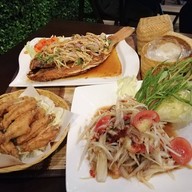 เมนูของร้าน แซ่บซี่ by อุดร วัน อุดมสุข