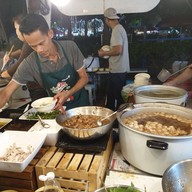 บรรยากาศ เตี๋ยวแสบตูด