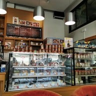 ภูเลย Restaurant ถนนร่วมใจ