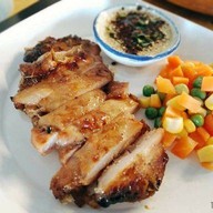 หมูย่างวาสนา