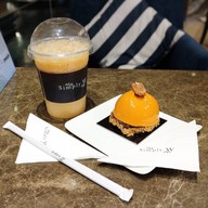 Simply W สยามพารากอน