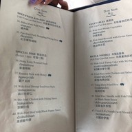 Silver Waves by Boon โรงแรมชาเทรียม ริเวอร์ไซด์