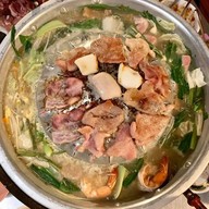 เมนูของร้าน ร้านลาบหนองบัวอุดมสุข27 อุดมสุข27