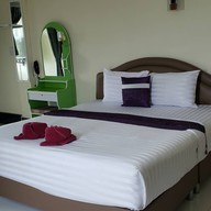 Windsor Park Resort Lopburi