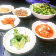 เมนูของร้าน Iron Age Korean Steak House