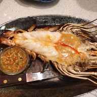 เมนูของร้าน Rongsi Pochana (โรงสีโภชนา) Velaa Sindhorn Village Langsuan