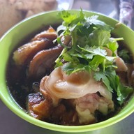 ข้าวมันไก่ไทย-ไก่ทอด ซอย4 (ลุงพงษ์)