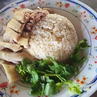 เมนูของร้าน ข้าวมันไก่ไทย-ไก่ทอด ซอย4 (ลุงพงษ์)