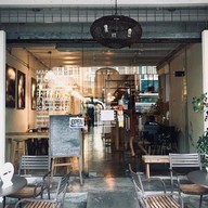 Mac-Chiato House Cake Box