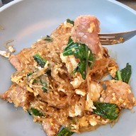 ราดหน้า 18 ร้าน 18 ล้าน