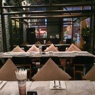 Checkmate Bar & Bistro Asiatique
