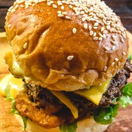 เมนูของร้าน Ampolcottage