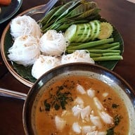 กินดีมีสุข(บ้านไร่มีสุขบางใบไม้)