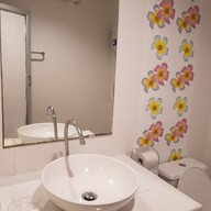 ตาแหวน บีช รีสอร์ท