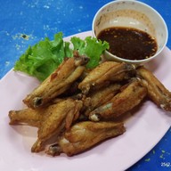 ล้านใจ จุ่มแซ่บอีสาน สายไหม