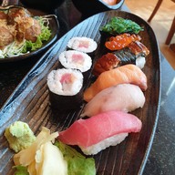 Shinsen Sushi Bar