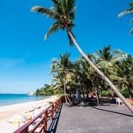 บ้านสวนอ่าวไข่