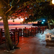 บ้านสวนอ่าวไข่