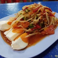 ล้านใจ จุ่มแซ่บอีสาน สายไหม