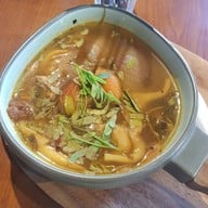 เมนูของร้าน The Iconic Cafe' & Restaurant