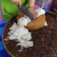 ป้าน้อย หมี่ยำไทย