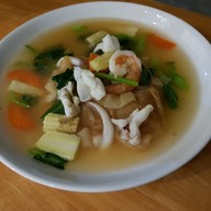 ตาแหวน บีช รีสอร์ท