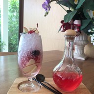 Charm Eatery & Cafe