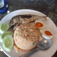 เมนูของร้าน เสวนา