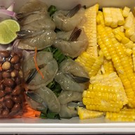 ยำปูแสบ YUM PU ZABB ยำมะม่วงปูม้า ตลาดรามอินทรา กม.2