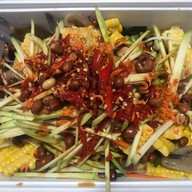 ยำปูแสบ YUM PU ZABB ยำมะม่วงปูม้า ตลาดรามอินทรา กม.2