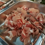 อิ่มจัง ชาบู & หมูกระทะ